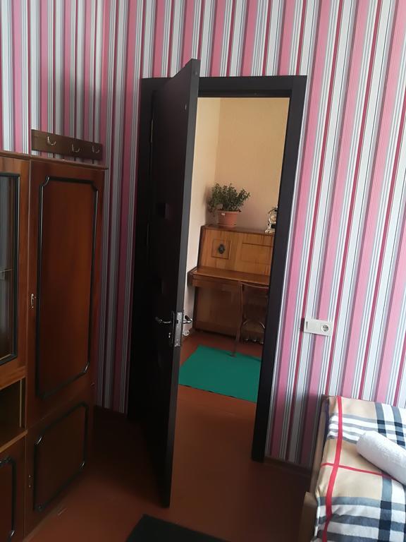 بيت الضيافة نيكولوز كازباجي المظهر الخارجي الصورة